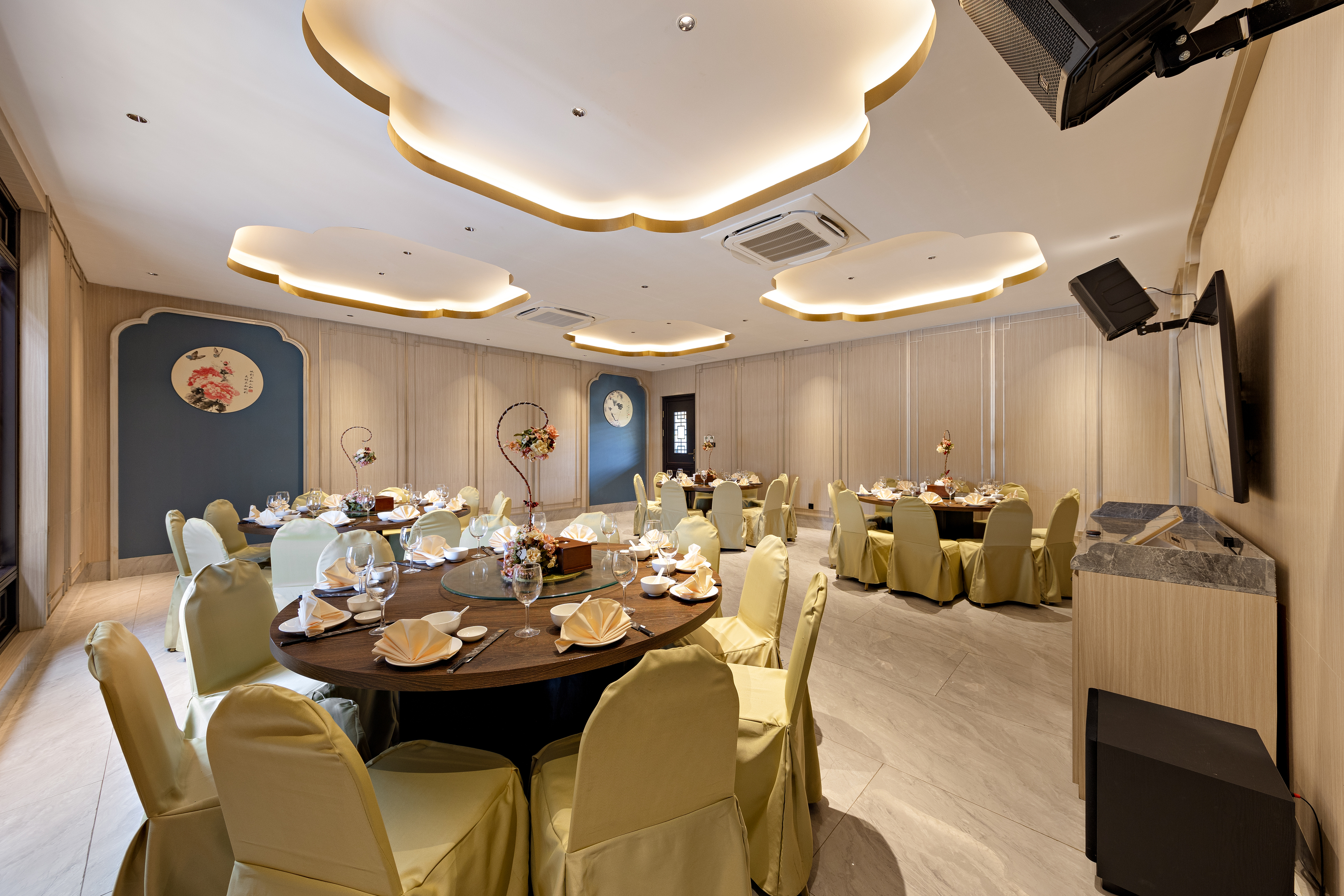 Angke VIP 2 - SHANG (4 MEJA / 40 PAX)