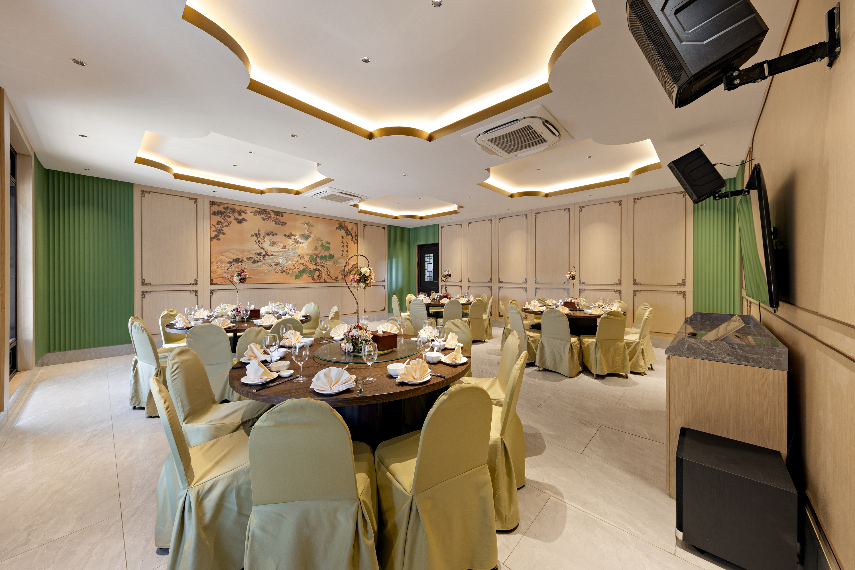 Angke VIP 3 - ZHOU (4 MEJA / 40 PAX)