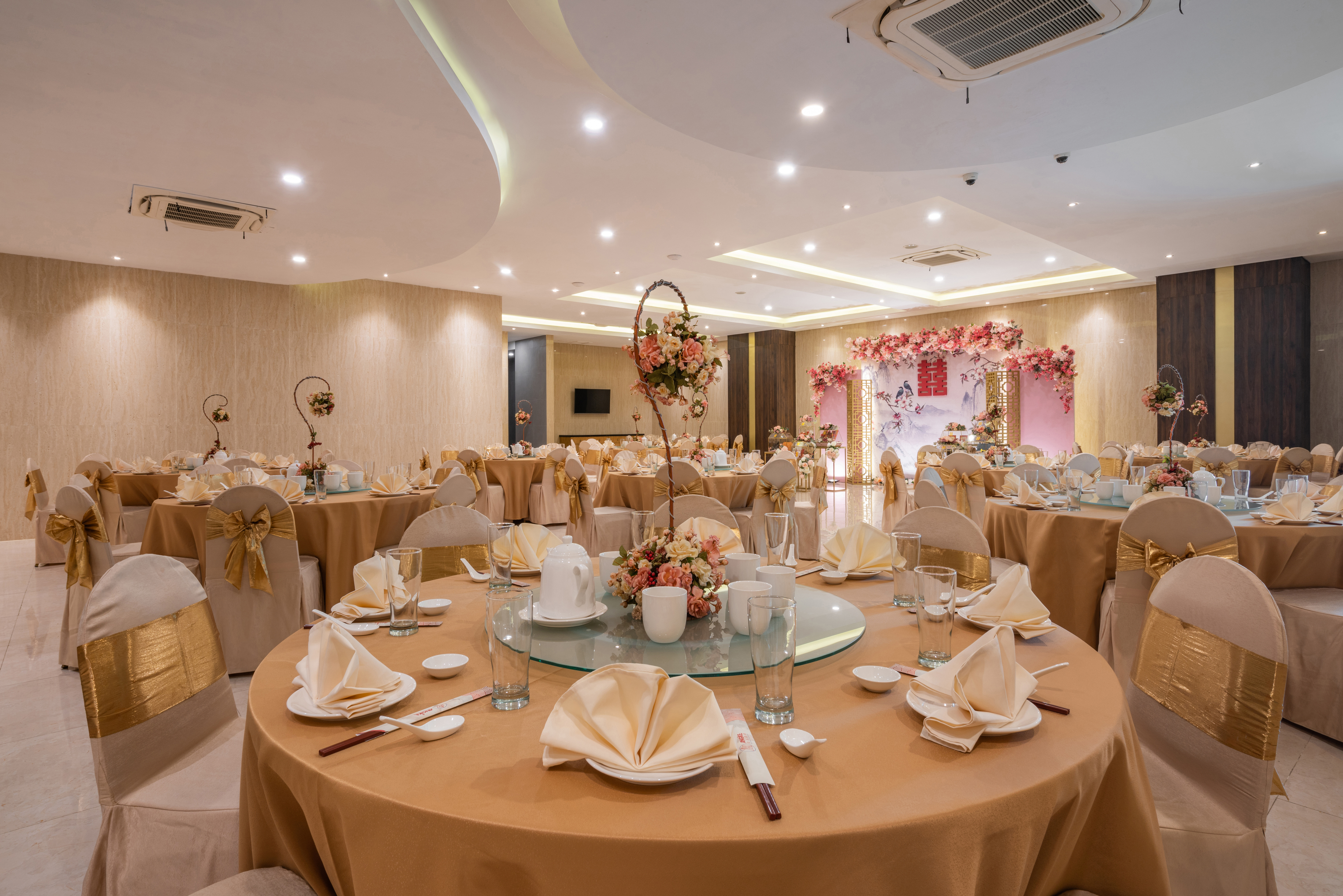 Angke Venue Lt 3 ( 12 meja / 120 pax )