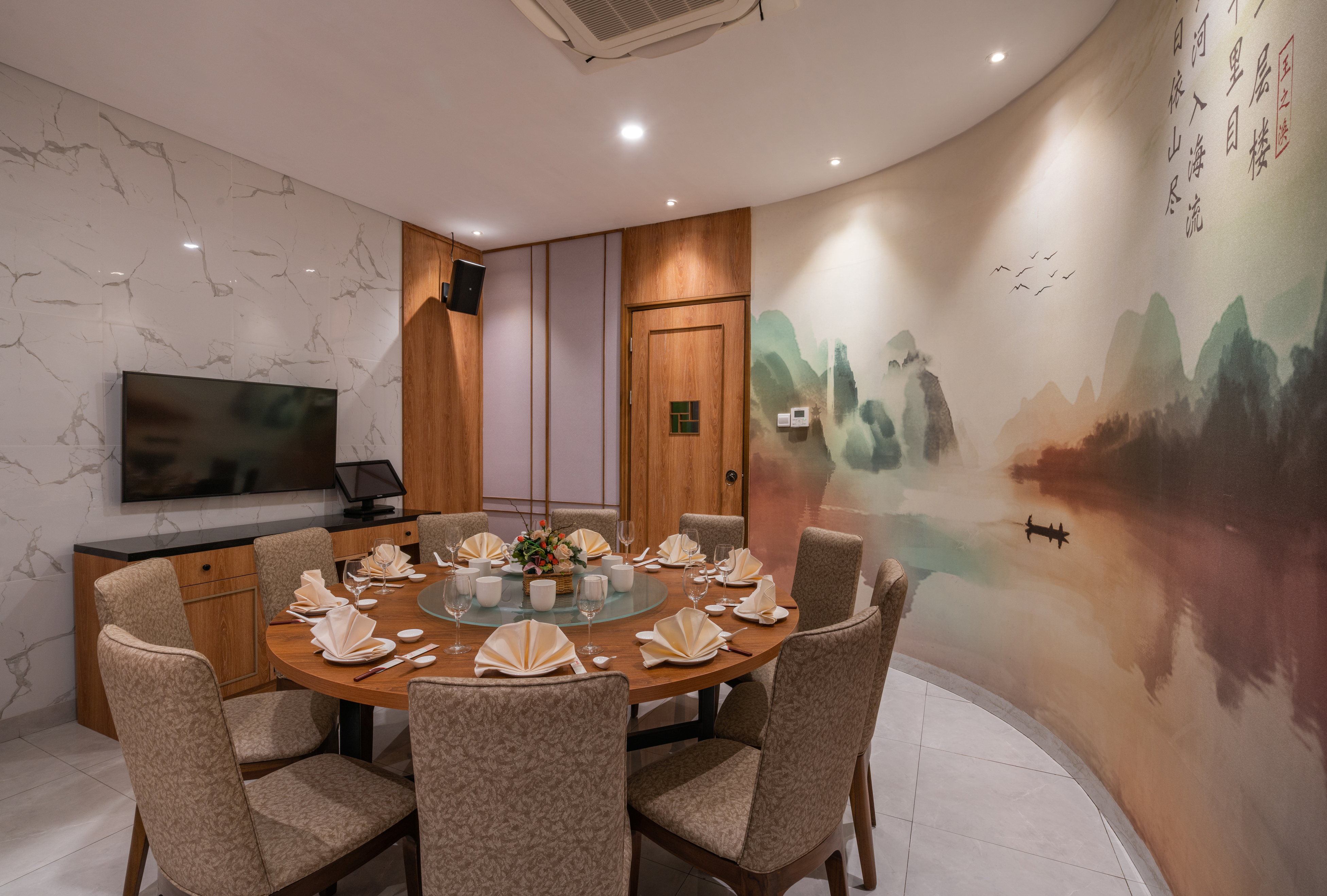 Angke VIP 3 ( 1 meja / 12 pax )