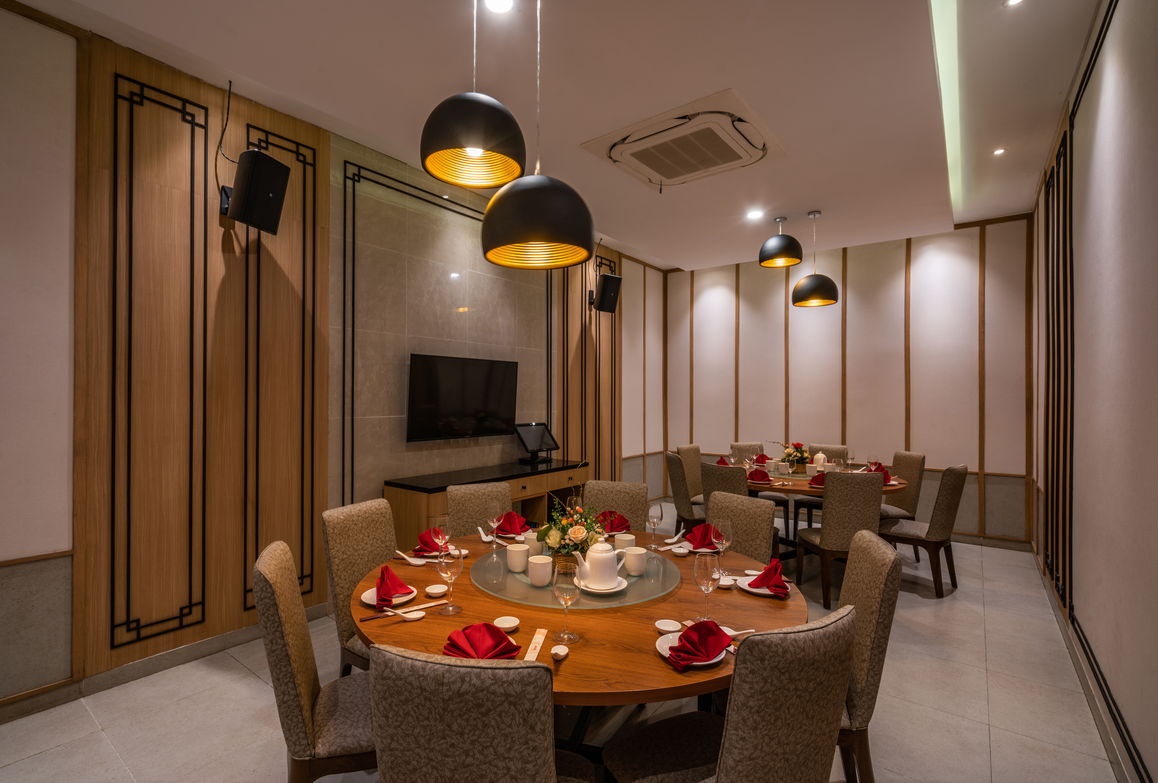 Angke VIP 6 ( 2 meja / 20 pax )