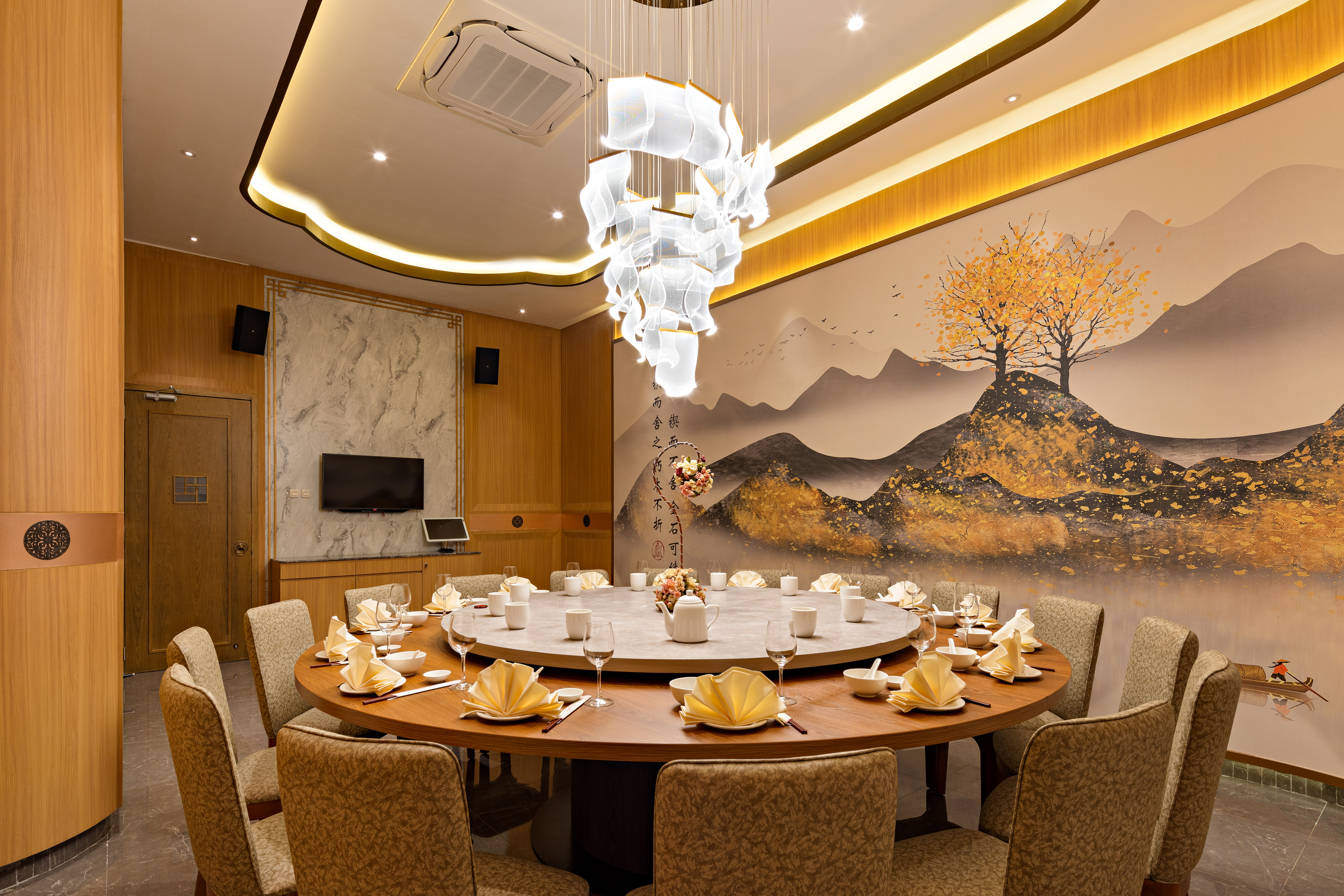 VIP 5 ( 1 meja / 18 pax ) Image