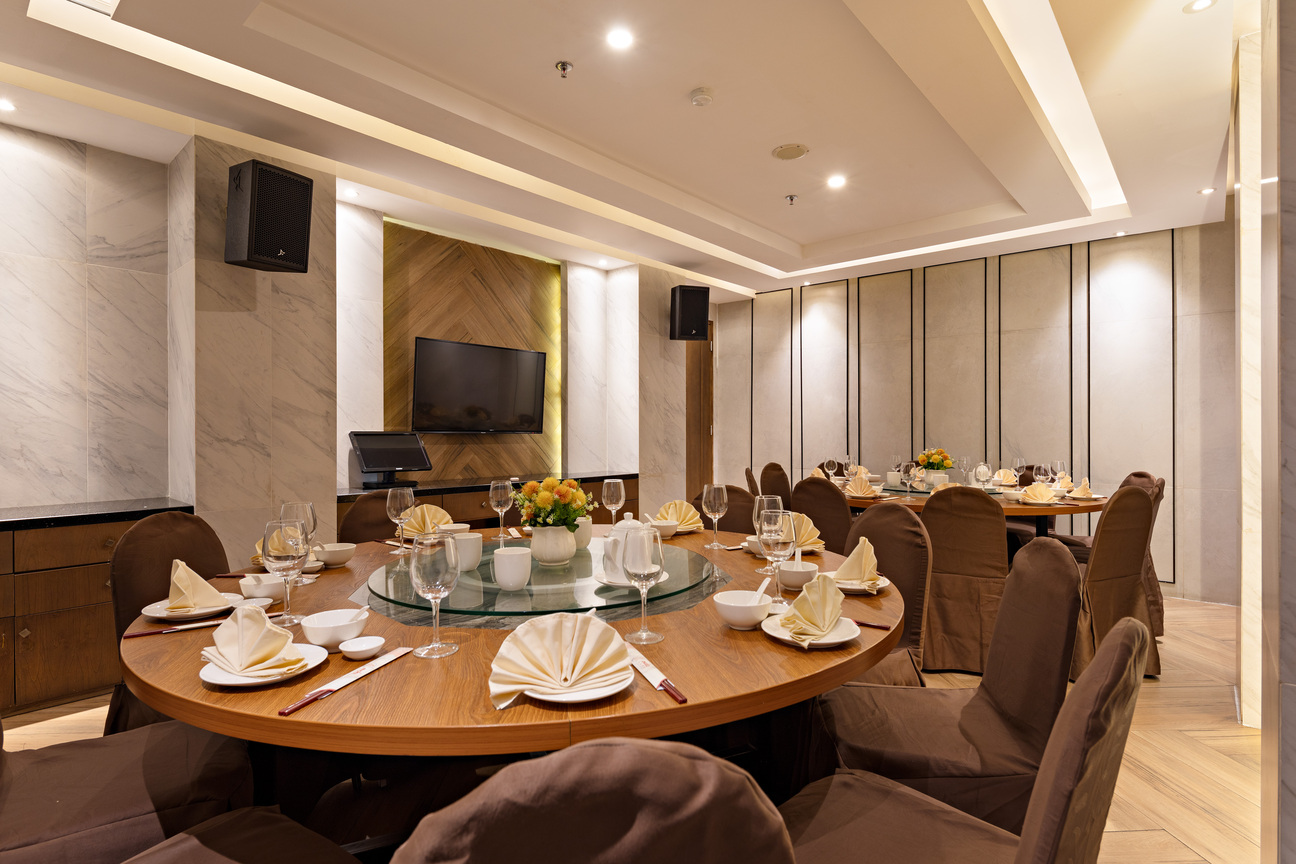 Angke VIP 3 ( 2 meja / 20 orang )