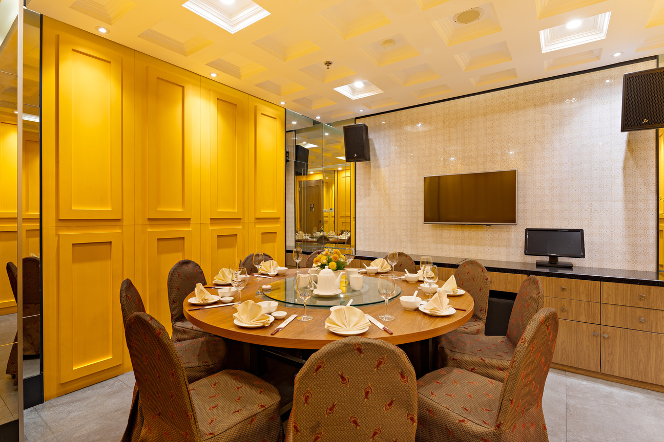 Angke VIP 9 ( 1 meja / 10 pax )