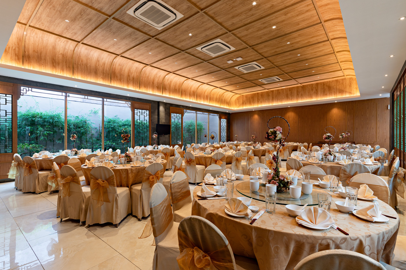 Hall ( 11 meja / 110 pax ) Image