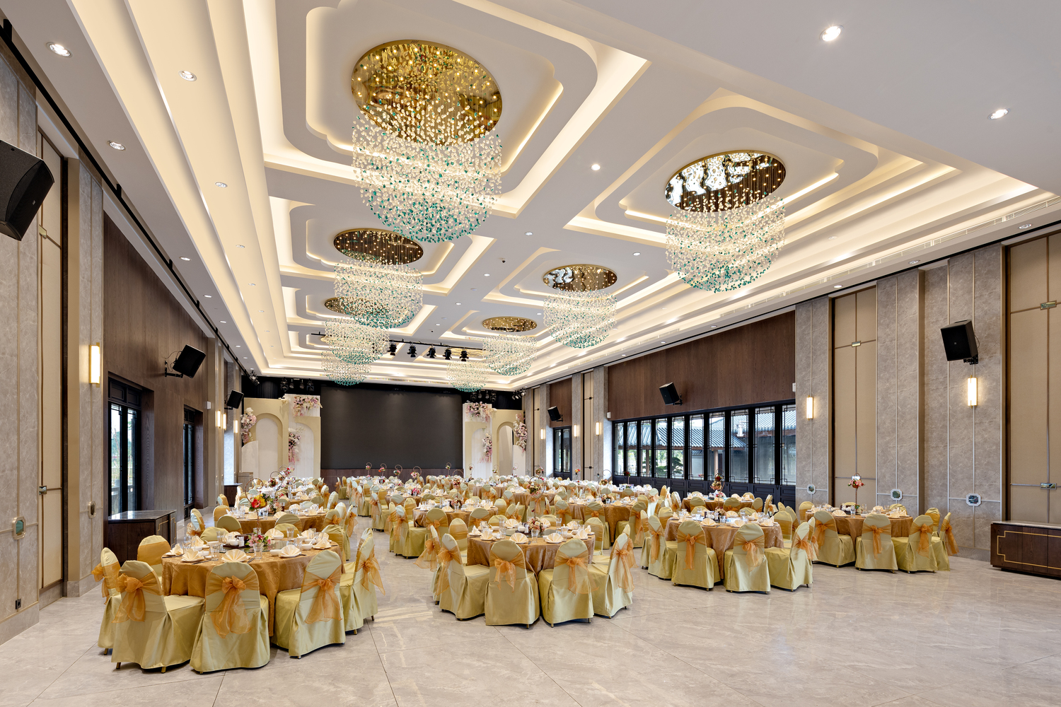 Hall 1 ( 24 meja / 240 pax ) Image