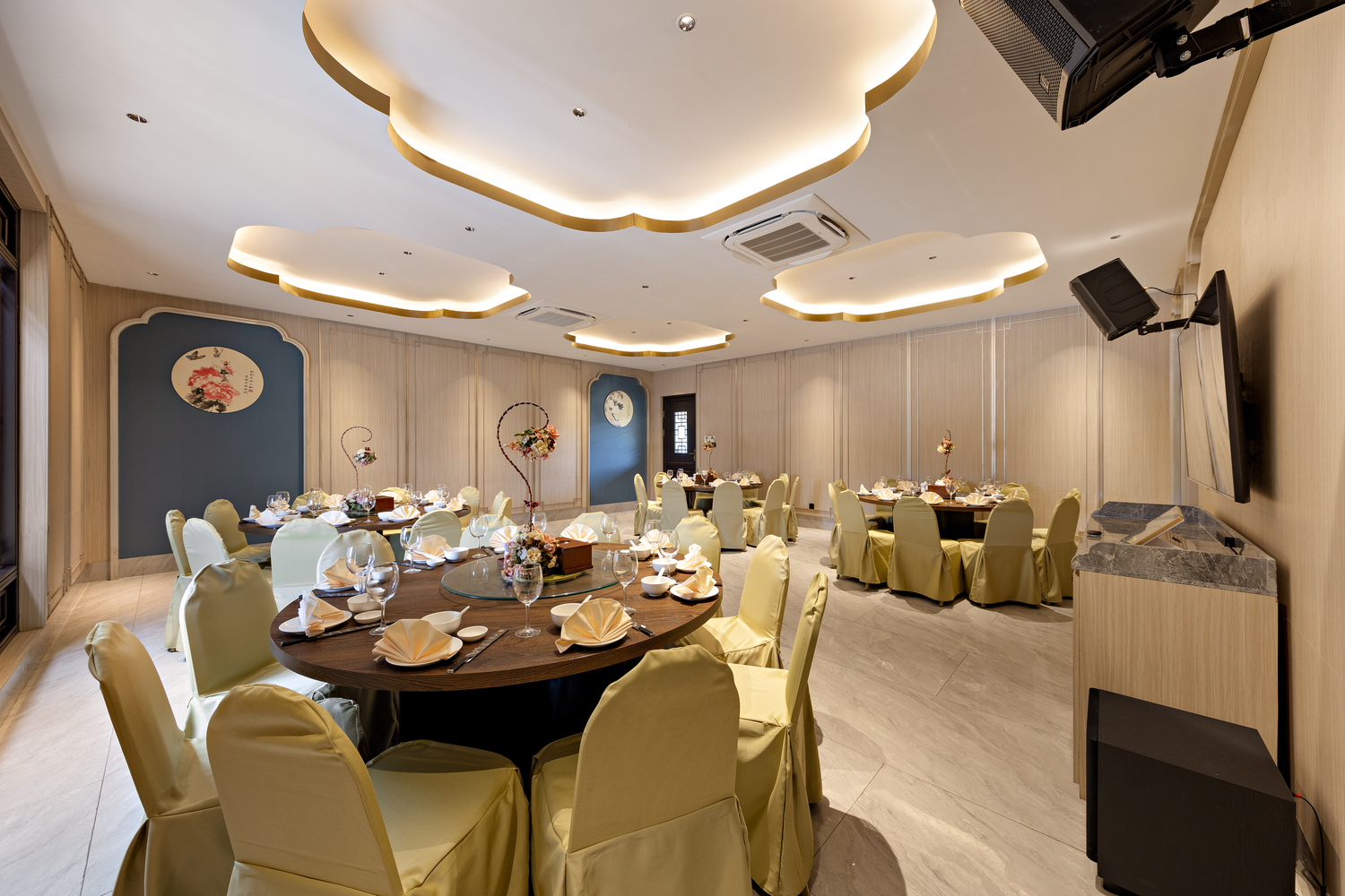 Angke VIP 2 - SHANG (4 MEJA / 40 PAX)