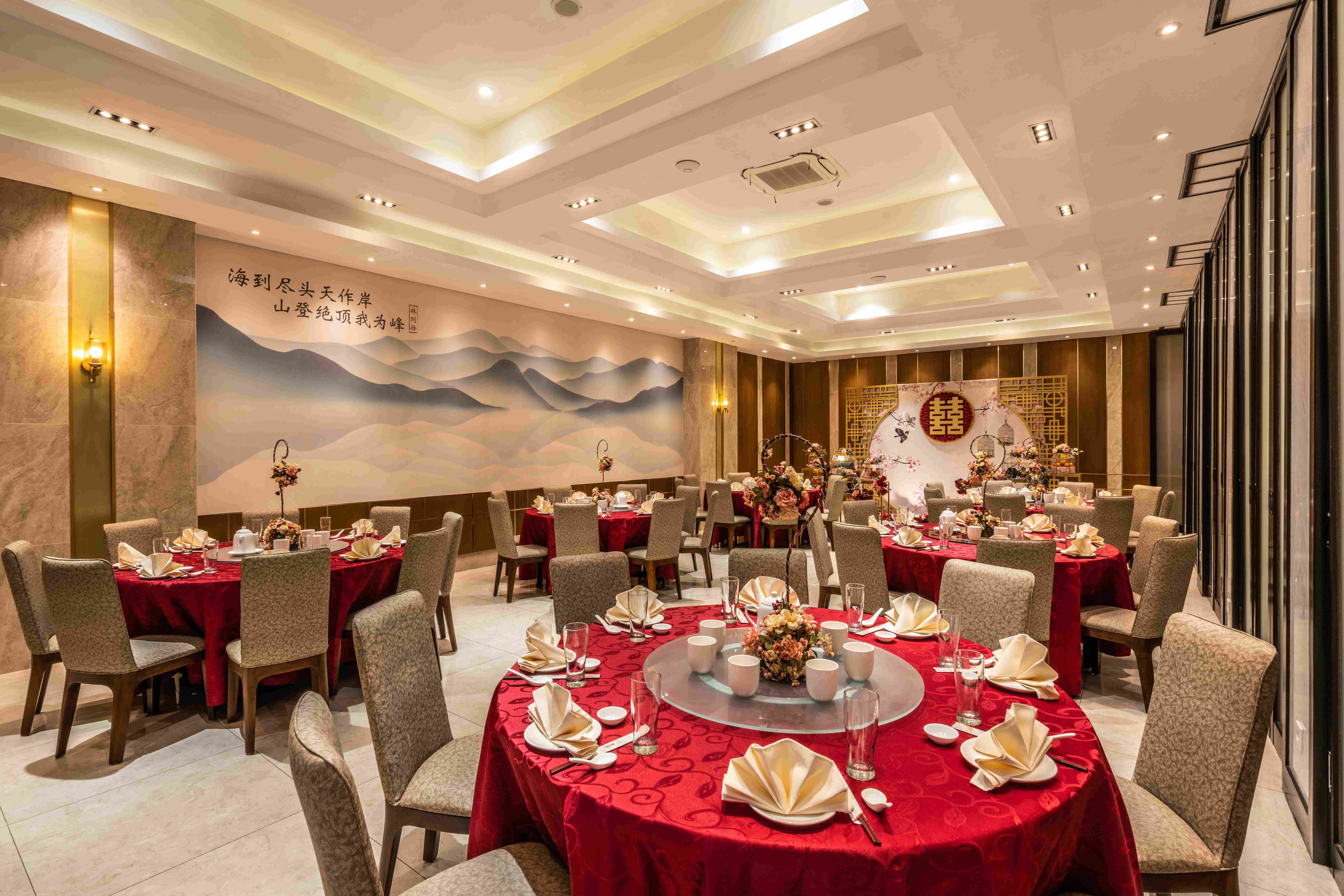 Elegant banquet hall with golden decorations