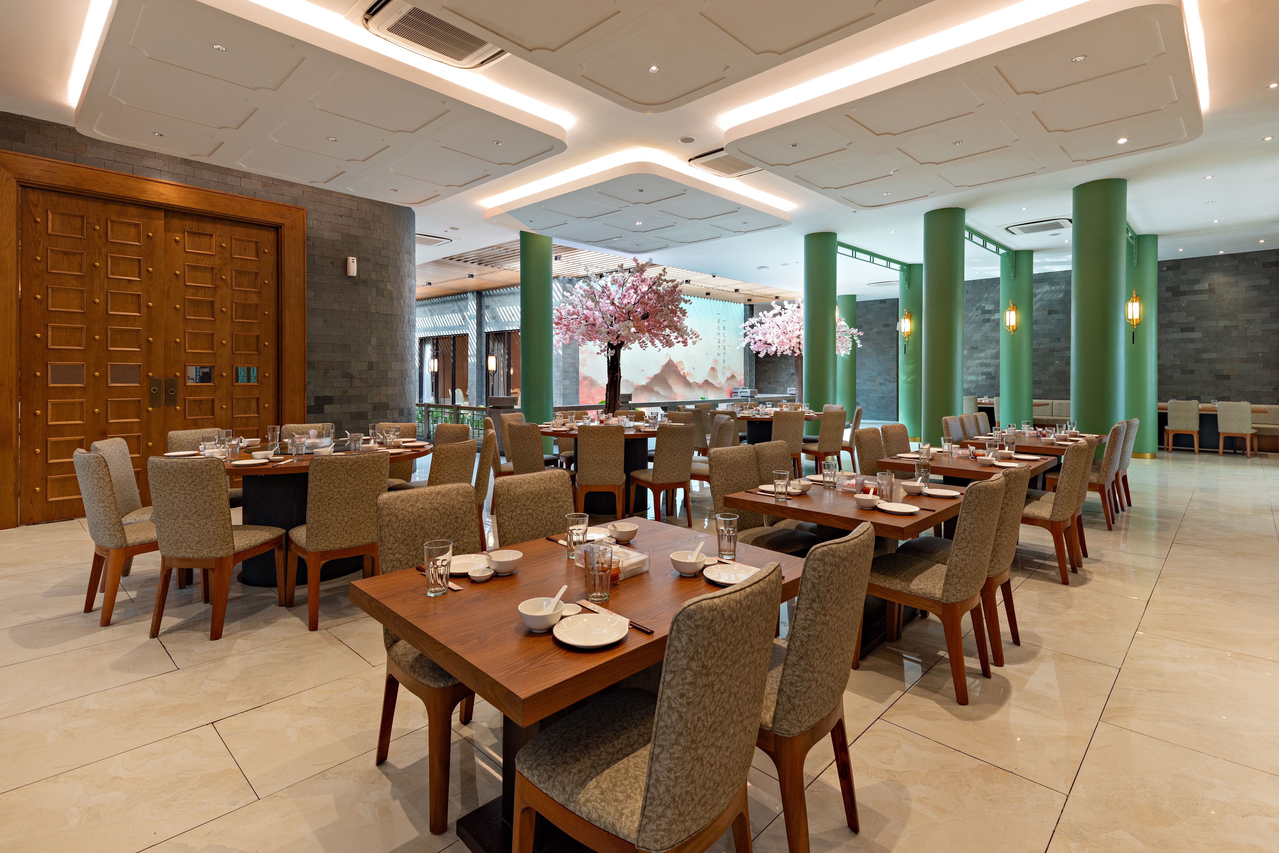 Elegant banquet hall with golden decorations