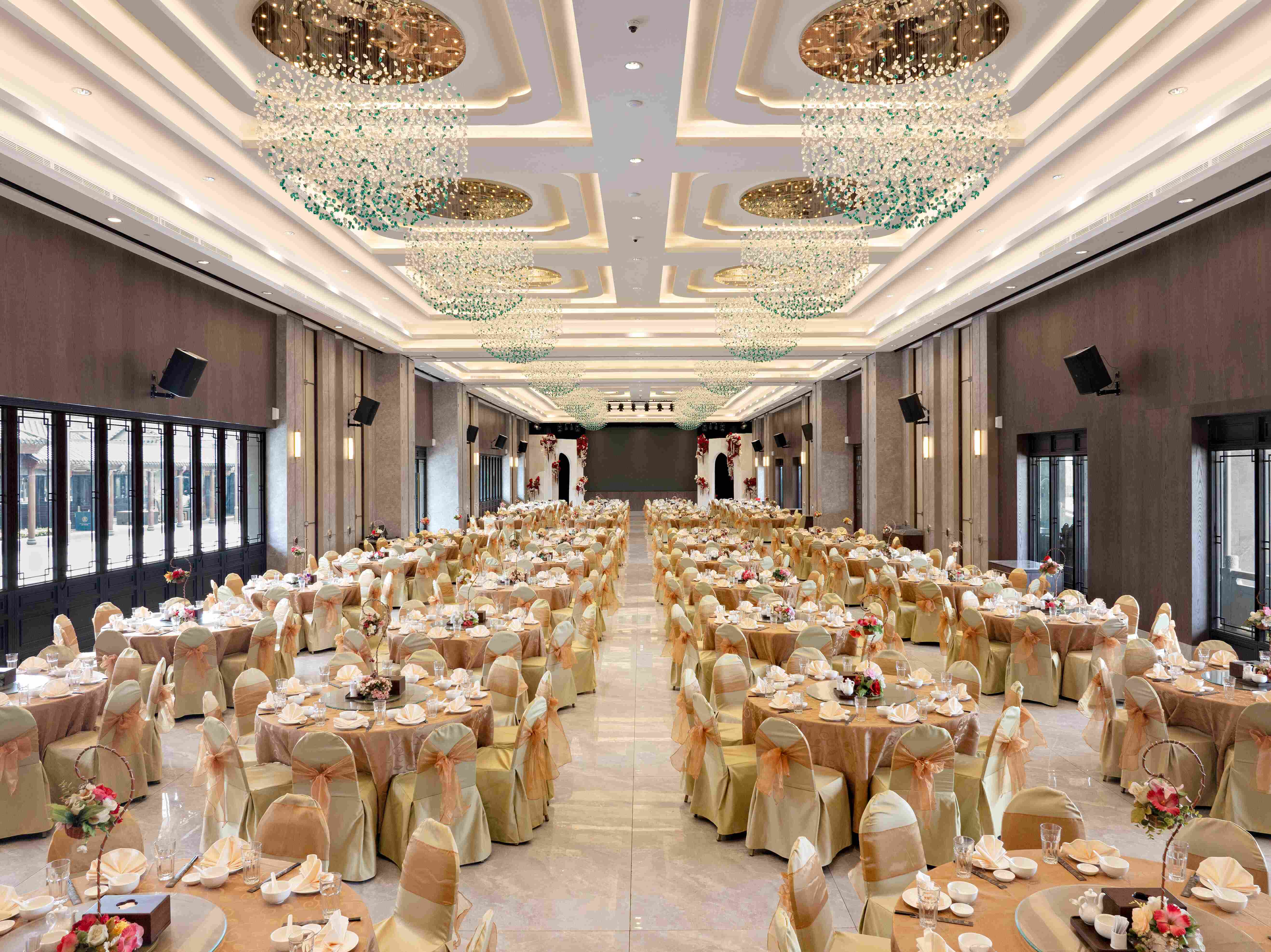 Elegant banquet hall with golden decorations