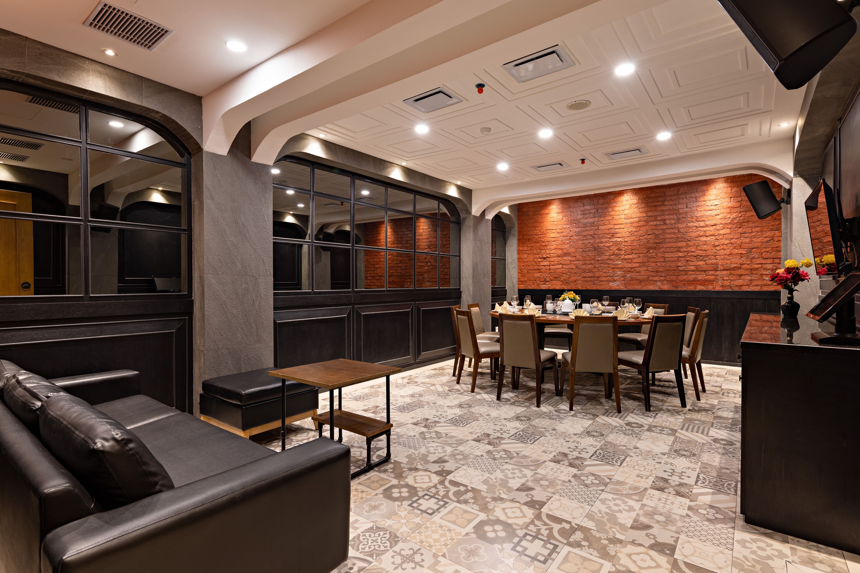 Elegant banquet hall with golden decorations