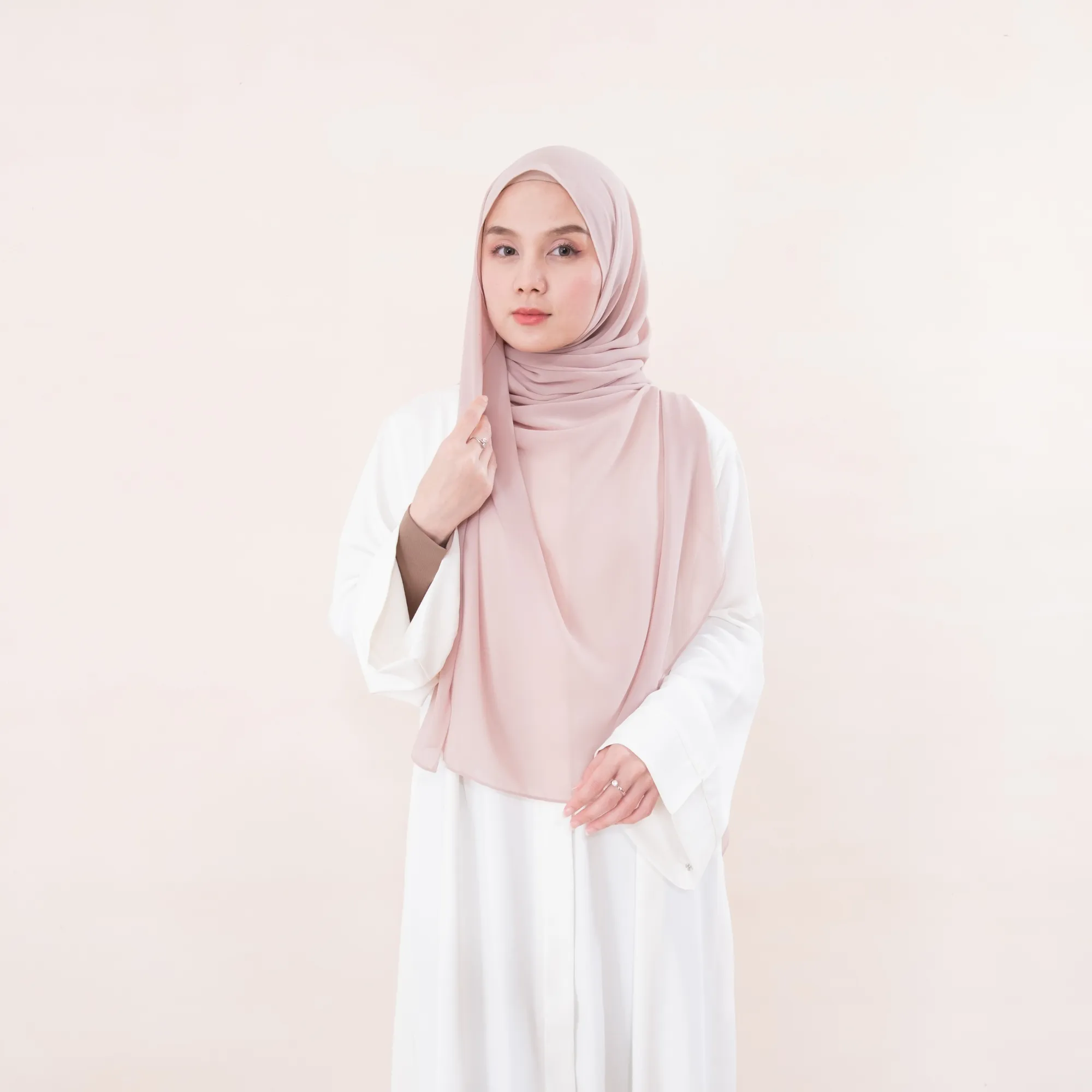 Nawal Pashmina