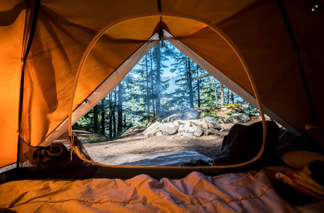Reducing Your Carbon Footprint with Sustainable Camping Gear