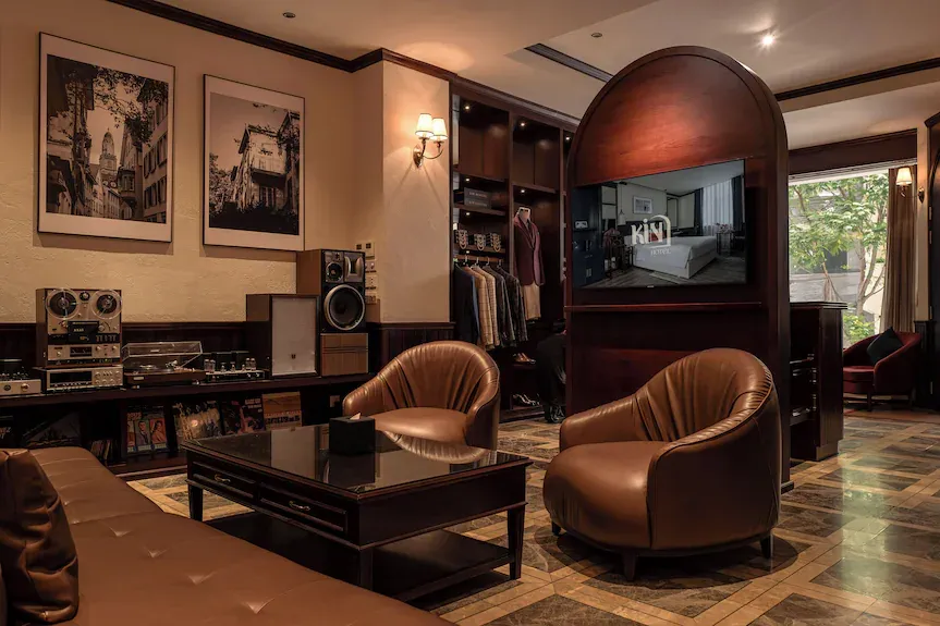 Kin Hotel Dong Du