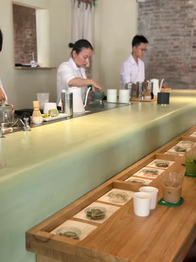 Matte Matcha - open bar