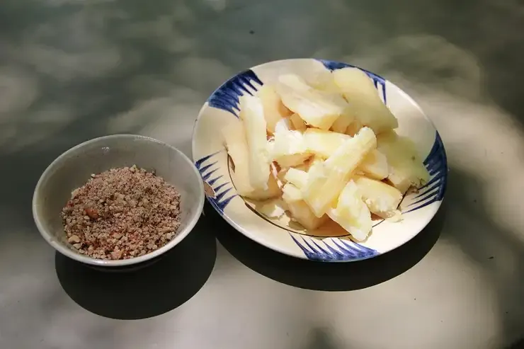 Taste local tapioca & tea