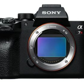 【ポイント10倍】 SONY デジタル一眼カメラ α7R IV ILCE-7RM4A ボディ [タイプ：ミラーレス 画素数：6250万画素(総画素)/6100万画素(有効画素) 撮像素子：フルサイズ/35.7mm×23.8mm/CMOS 重量：580g] 【P10倍】