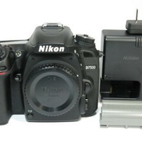 【 美品 4135ショットのみ 】Nikon D7500 ボディー ニコン [管NI2491]