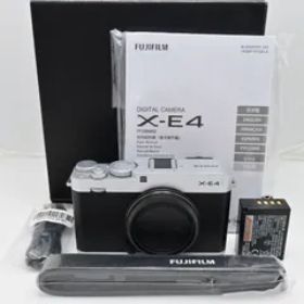 富士フイルム ミラーレスデジタルカメラ X-E4 ボディ シルバー F X-E4-S
