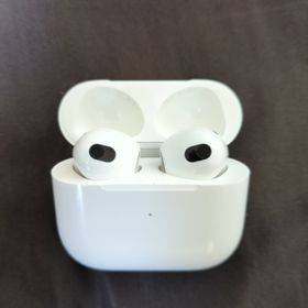 アップル(Apple)の最終値下げ airpods 第3世代 美品 正規品(ヘッドフォン/イヤフォン)