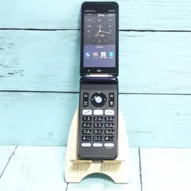 au KYOCERA GRATINA KYF37 ネイビーブラック 本体 白ロム SIMロック解除済み SIMフリー 325186