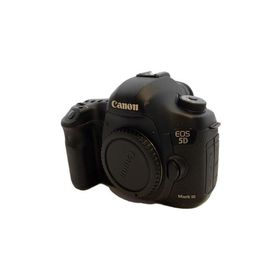 CANON◆デジタル一眼カメラ EOS 5D Mark III ボディ DS126321