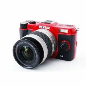 【中古】ペンタックス PENTAX Q10 レッド レンズキット 美品 超小型で超かわいい ストラップ付き