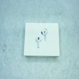 Apple◆イヤホン AirPods 4 アクティブノイズキャンセリング搭載モデル MXP93J/A
