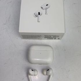 Apple◆イヤホン AirPods Pro 第2世代 MQD83J/A A2700/A2698/A2699