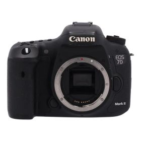 中古 デジタル一眼レフカメラ ボディCanon キヤノンEOS 7D MarkII ボディ 9128B001コンディションランク【C】（商品 No.69-0）
