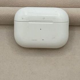 Apple◆イヤホン AirPods Pro 第2世代 MQD83J/A A2700/A2698/A2699