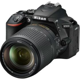 【中古】Nikon ニコン D5600 18-140 VR レンズキット