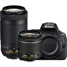 【中古】 Nikon D5600 デジタル一眼レフカメラ 18-55mm VR & 70-300mm DX AF-P レンズ付き - (リニューアル)