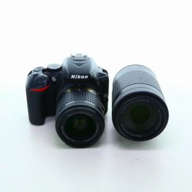 【中古】 (ニコン) Nikon D5600 ダブルズームキツト【中古カメラ デジタル一眼】 ランク：B