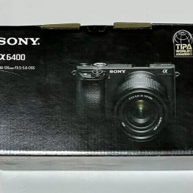 【中古】【即納】ソニー α6400 高倍率ズームレンズキット ブラック ILCE-6400M B カメラ コンパクトデジタルカメラ デジカメ