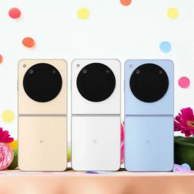 未使用/国内版SIMフリー ZTE Libero Flip A304ZT [ゴールド/ブルー/ホワイト] Yモバイル版 白ロム スマホ 本体