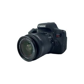 CANON◆デジタル一眼カメラ EOS Kiss X8i ダブルズームキット DS126571