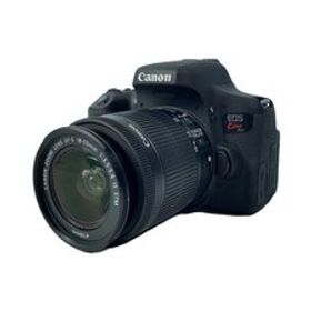 CANON◆デジタル一眼カメラ EOS Kiss X8i ダブルズームキット DS126571