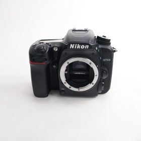 【中古】 (ニコン) Nikon D7500 ボディ【中古カメラ デジタル一眼】 ランク：B