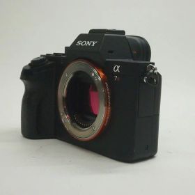 【中古】 (ソニー) SONY α7RII(ILCE-7RM2) ボディ【中古カメラ デジタル一眼】 ランク：B