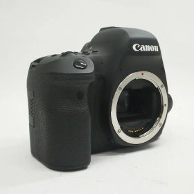 【中古】 (キヤノン) Canon EOS 6D MARKII ボディ【中古カメラ デジタル一眼】 ランク：B
