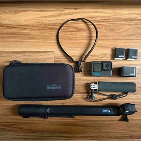 GoPro HERO11BLACK アクションカメラ 本体と付属品セットvlog(コンパクトデジタルカメラ)