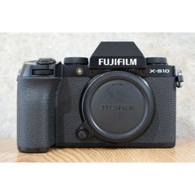 フジフイルム(富士フイルム)のFUJIFILM X-S10 ボディ(ミラーレス一眼)