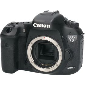 EOS 7D MARK II【中古】