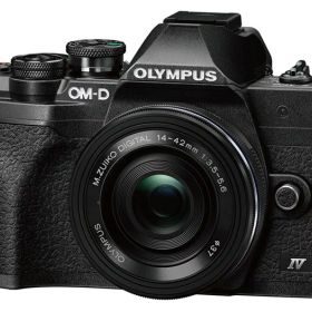 OM-D E-M10 Mark IV EZダブルズームキット [ブラック]