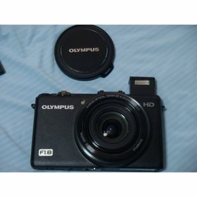 ★OLYMPUS❤️XZ-1★F1.8レンズ★１台だけの出品★ショット数少ない(コンパクトデジタルカメラ)