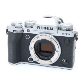 【中古】 《並品》 FUJIFILM X-T5 ボディ シルバー [ デジタルカメラ ]