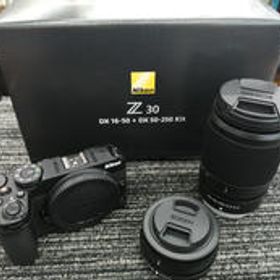 ミラーレス一眼 ダブルズームキット Z30 ダブルズームキット NIKON