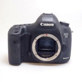 【中古】 (キヤノン) Canon EOS 5D MarkIII【中古カメラ デジタル一眼】 ランク：B