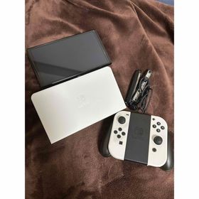 ニンテンドウ(任天堂)のNintendoSwitch有機ELモデル プロコン+ケースセット(家庭用ゲーム機本体)